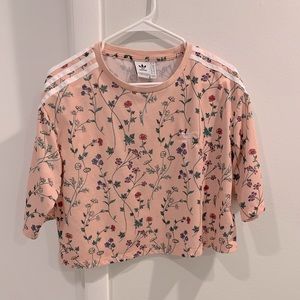 ADIDAS  floral pink crop top short sleeve